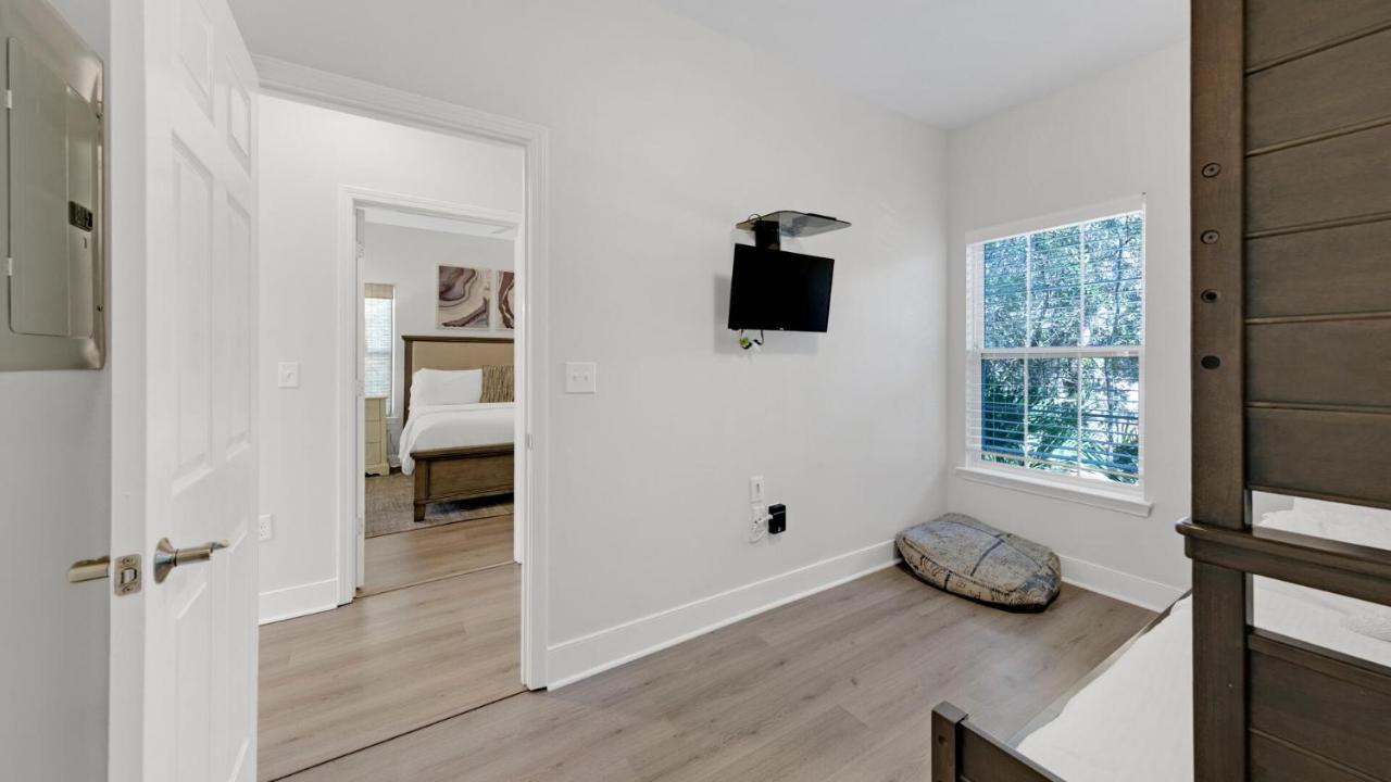Pelican House - Newly Remodeled, Professionally Decorated, Only About 1 Mile To Seaside! Santa Rosa Beach Ngoại thất bức ảnh